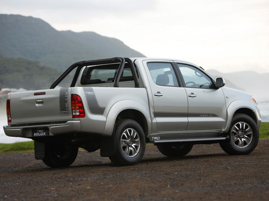  Toyota Hilux by TRD 2008 года  (фото 3 из 17)